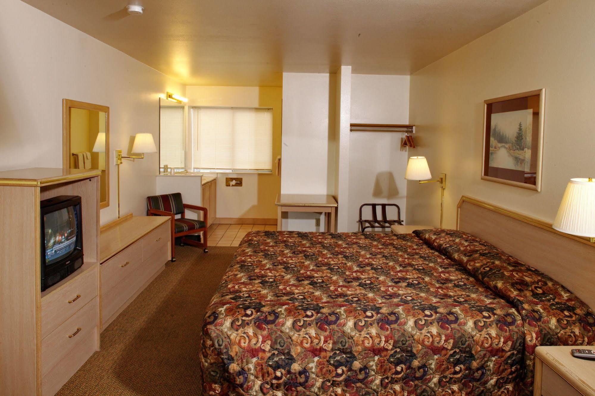 Tiki Lodge Motel Spokane Luaran gambar